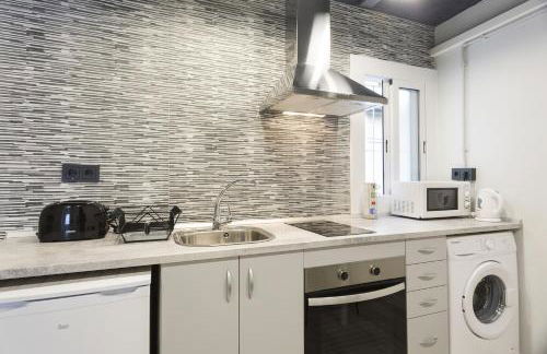 Stay U-nique Apartments Llobregat - Photo 12