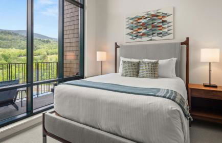 409 - 3 bed - Treehouse unit - Spruce Peak at the Base of Stowe Mt Resort - Sleeps 9 - Foto 15