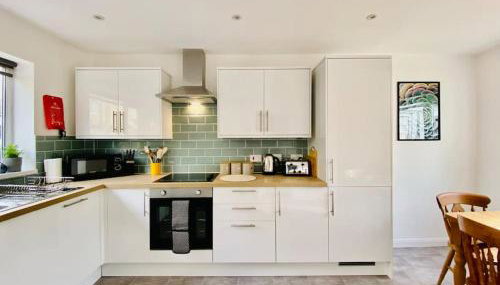 uSnooz - Cosy house, 2 bed, parking - Foto 2