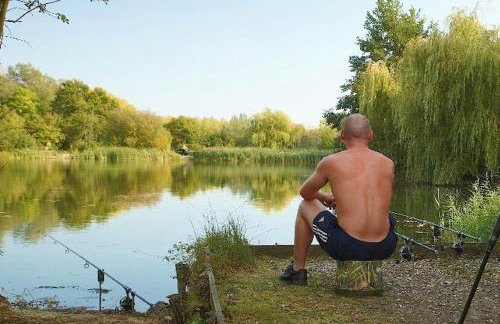 Lakeland Lodge with private Hot Tub and fishing - Foto 20