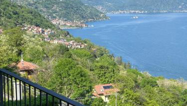 Lago Maggiore - Traumbalkon mit Seeblick & Pool und 2 SZ - Foto 2