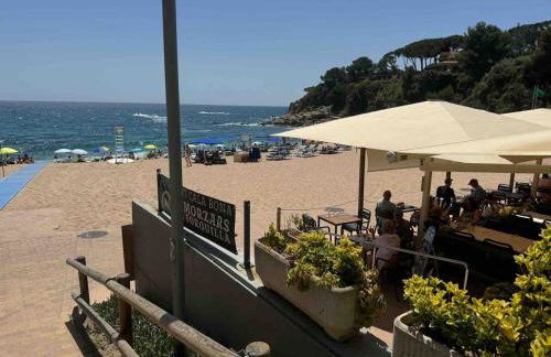 CALA BONA - Beachfront Apartment - Foto 5