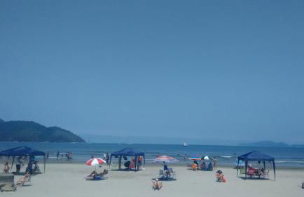 Apartamento Studio ao Lado da Praia com Wi-Fi e TV Smart - Foto 28