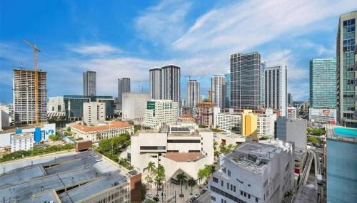 Charming 2 BR Downtown Miami 2106 Free Parking - Foto 1