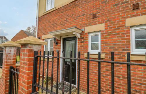 6 Erwr Brenhinoedd - Foto 1