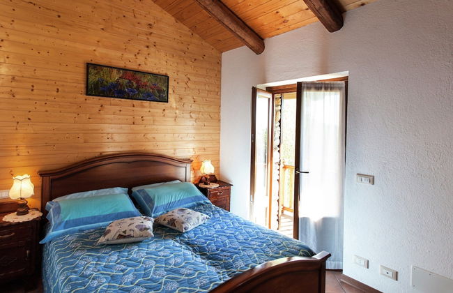 Apartment in Netro With Balcony and Views - Foto 3