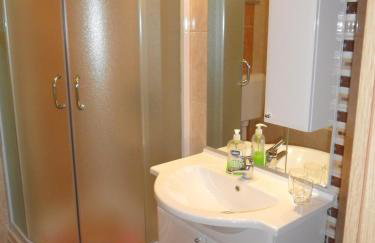 Apartmani Tomičić - Foto 17