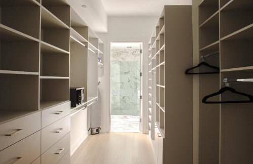 Premier Penthouses and Apartment with Captivating Views of Millennium Park - Photo 35