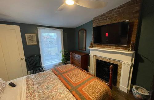 Downtown 3BR duplex full kitchen parking off i-787 - Foto 51