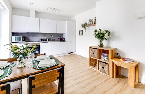 Two Bed Apartment - 20 minutes train into King Cross London - Perfect for families & contractors close to Royal Vet College & M25 Free Parking - Foto 4
