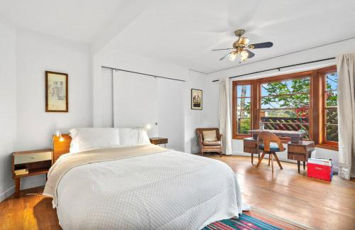 The Robinson Tree House in Silver Lake - Photo 50