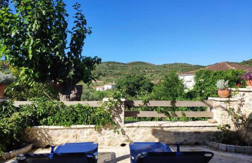 Traditional Stone House at Great Location - Foto 20