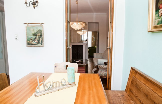 Marthas Veranda Apartment - Photo 14