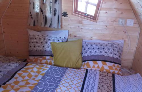 Cabane avec jacuzzi privatif et accès à ferme pédagogique - FR-1-410-459 - Photo 4