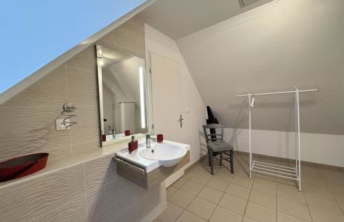 Arnage Corner Lodge - Circuit 24h du Mans - Photo 38