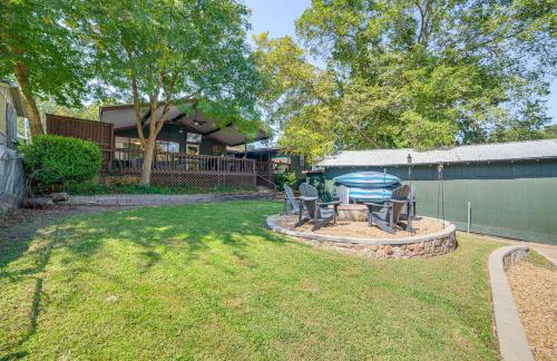 Spacious Deck Waterfront Home in Gun Barrel City! - Foto 29
