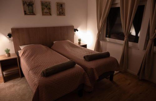 House AGAPE near Zagreb with rooftop jacuzzi - Foto 20