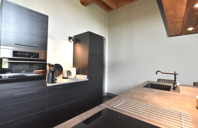 Grandeur Farmhouse in Dwingeloo at a National Park - Photo 16