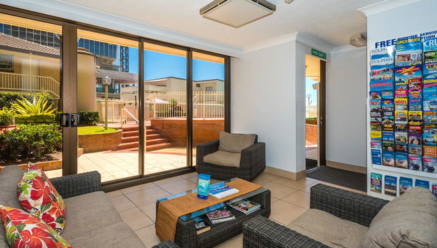 Coin salon dans le hall