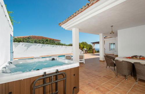 Villa la Colina with heated pool and jacuzzi - Foto 8