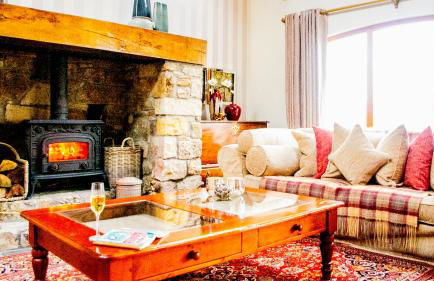 Coach House at Soilzarie - Photo 12