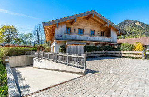 Chalet Kreuth II - Private Alpine Chalet next to Tegernsee for Family & Friends - including Sauna & free parking - Foto 29