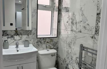 Modern Apartment Near Birmingham - Foto 9