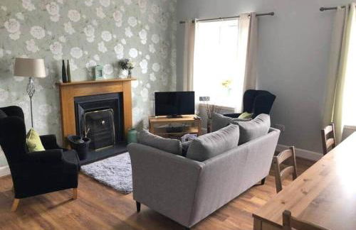 Meikle Farm Cottage - Photo 1