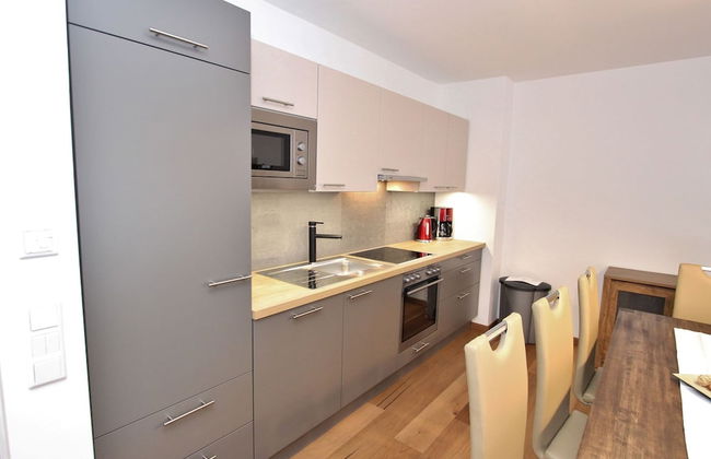 Modern Apartment With Balcony and Access to Sauna - Foto 47