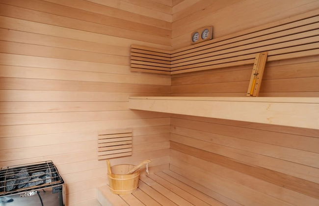 Bright Chalet With hot tub and Indoor Sauna - Foto 30