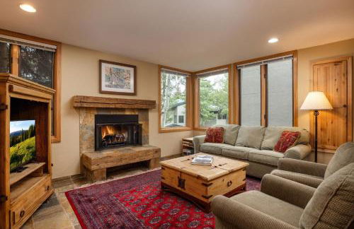 Tamarack Townhomes - CoralTree Residence Collection - Foto 20