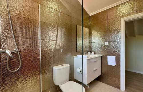 Palm House Azores - Photo 16