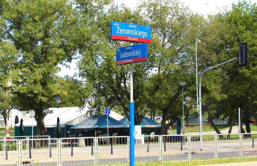 Apartamenty Metro Słodowiec, free parking Żeromskiego 1 CMKP- 5 min - Foto 35