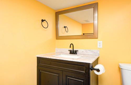 Indy Getaway - 5BR - Sleeps 16 - Arcade games - Perfect for families and groups - Foto 52