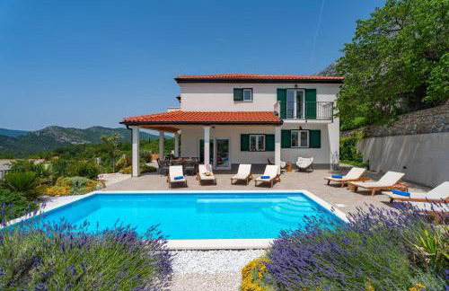 Villa Belina: 4 ensuite bedrooms, game room, heated pool, sauna & gym - Foto 10