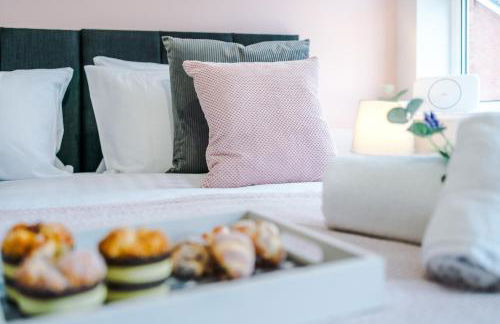 NEW! Incredible Home In Northwich By 53 Degrees Property, Perfect For Groups, FREE Parking! - Photo 30