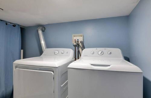 2BR Apt w/ 3 min Walk to downtown SWH - [Low Tide] - Foto 19