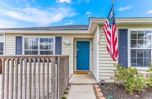 Screened Porch, Firepit, Patio! Peaceful in Pooler - Foto 28