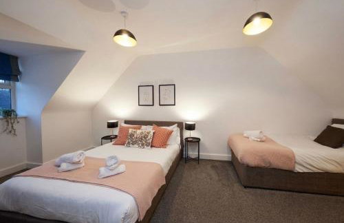 Spacious Home For Contractors,Families,Groups, Sleeps 10, Free Parking - Foto 27