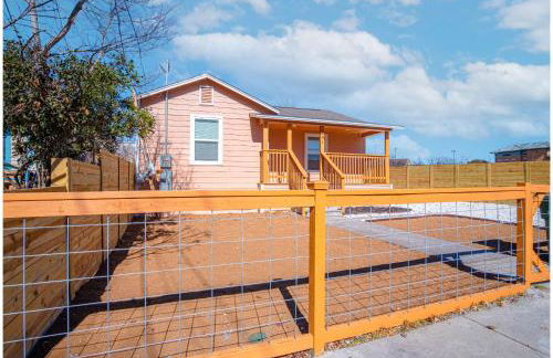 Adorable 4BR 2BA Close to Riverwalk and Downtown - Foto 42