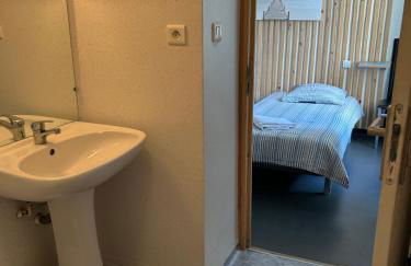 CHAMBRE TWIN PROCHE de LA GARE - Foto 6