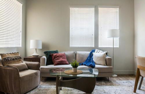 Landing Beautiful 1BD Pool Gym - Foto 29