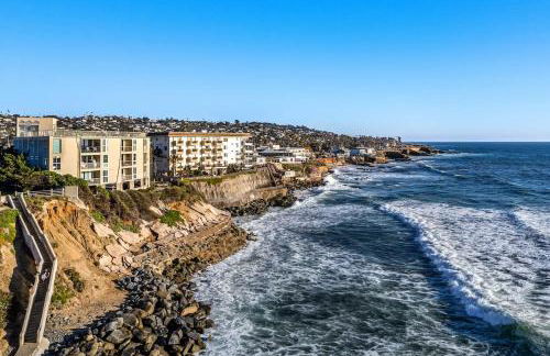 Seaside Serenity with Ocean Views - Photo 49