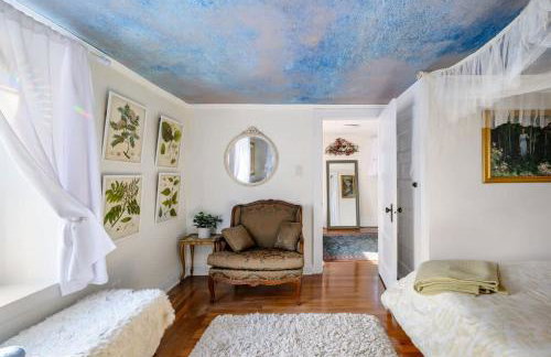 Charming & Whimsical Historic River Home - Photo 56