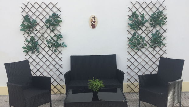 Coin salon dans le hall