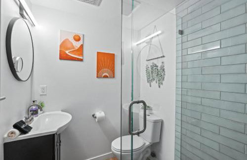 Belmont Shore Getaway with Hot Tub and Firepit - Foto 15