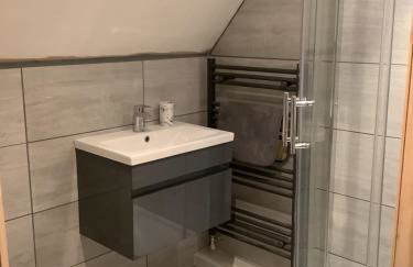 Cambria, a modern 3 bedroom house - Photo 22