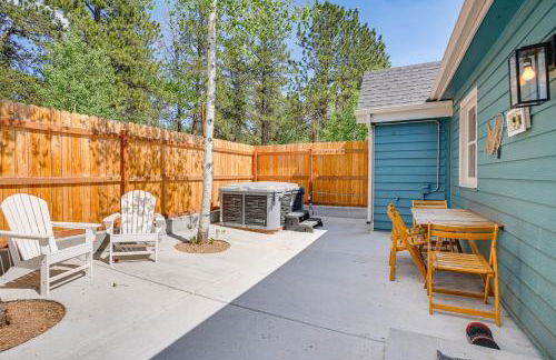 Patio and Hot Tub Cozy Cabin Retreat in Bailey! - Foto 12