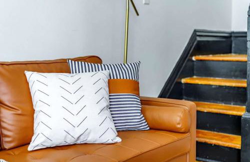 Jungle Fever by Jungle House Walk to High Street Near Convention Center OSU & Nationwide Arena Downtown & Short North 5 800 Reviews Private Parking - Foto 21