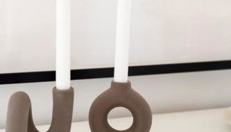 2 BR Loft - LUXUS - MODERN - PARKPLÄTZE - KAFFEE - NETFLIX - WEINBERGBLICK - KÜCHE - BALKON - Foto 3